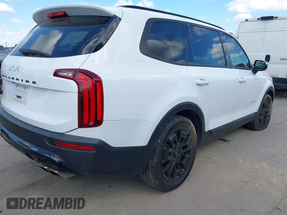 2022 Kia Telluride EX z VIN 5XYP3DHC0NG267782, wystawiony jako IAAI lot #42230498 z przebiegiem 61 246 mil mil oraz . Historia ofert i sprzedaży dostępna na DreamBid. Obrazek 4.