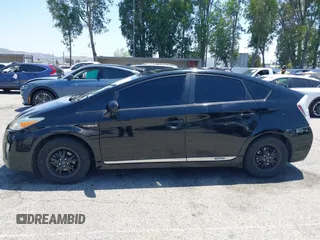 2011 Toyota Prius I z VIN JTDKN3DUXB1375772, wystawiony jako IAAI lot #42315979 z przebiegiem 208 265 mil mil oraz . Historia ofert i sprzedaży dostępna na DreamBid. Obrazek 14.