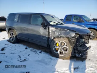 2024 Rivian R1S Adventure z VIN 7PDSGABA1RN043089, wystawiony jako Copart lot #43860515 z przebiegiem Nie podano mil oraz Nie do naprawy. Historia ofert i sprzedaży dostępna na DreamBid. Obrazek 4.