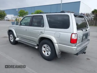 2001 Toyota 4Runner SR5 z VIN JT3GN86R010204792, wystawiony jako IAAI lot #42083906 z przebiegiem 215 180 mil mil oraz . Historia ofert i sprzedaży dostępna na DreamBid. Obrazek 3.