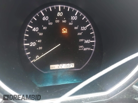 2006 Lexus RX with VIN 2T2GA31U16C051211, listed as a IAAI auction lot 42147731 with 221,584 mi miles. Bid and sale history available at carsss.com. Image 7.