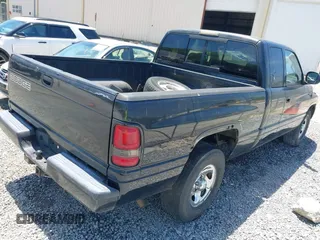 1999 Dodge 1500 with VIN 3B7HC13Z2XG125842, listed as a IAAI auction lot 42154664 with 152,871 mi miles and . Bid and sale history available at DreamBid. Image 4.
