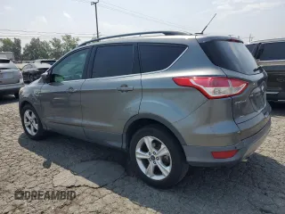 2014 Ford Escape SE z VIN 1FMCU0GX0EUE27453, wystawiony jako Copart lot #59437875 z przebiegiem 154 177 mil mil oraz Czysty tytuł • Clean title. Historia ofert i sprzedaży dostępna na DreamBid. Obrazek 2.