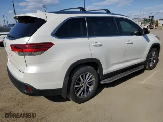 2019 Toyota Highlander SE with VIN 5TDJZRFH3KS943706, listed as a Copart auction lot 51982925 with 62,596 mi miles and Salvage Title. Bid and sale history available at carsss.com. Image 3.
