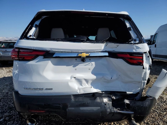 2022 Chevrolet Traverse LS with VIN 1GNEVLKWXNJ107625, listed as a Copart auction lot 42544375 with 46,280 mi miles and Salvage Title. Bid and sale history available at carsss.com. Image 6.