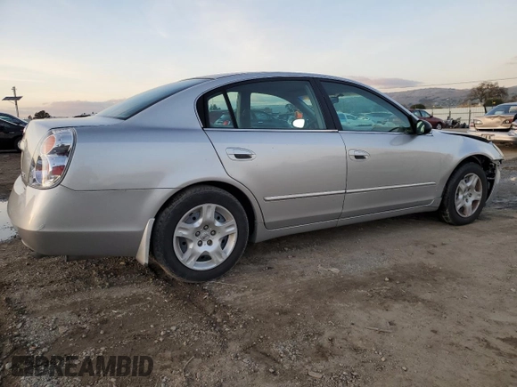 2002 Nissan Altima S with VIN 1N4AL11D12C228292, listed as a Copart auction lot 45690695 with 178,723 mi miles and Salvage Title. Bid and sale history available at carsss.com. Image 3.