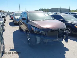 2016 Kia Sorento EX with VIN 5XYPH4A14GG005776, listed as a IAAI auction lot 41839707 with 61,903 mi miles. Bid and sale history available at carsss.com. Image 1.