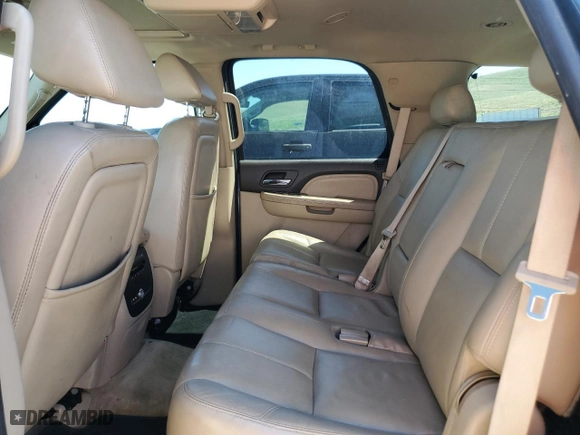 2007 GMC Yukon Denali with VIN 1GKFK63807J314796, listed as a Copart auction lot 67890393 with 204,190 mi miles and Salvage Title. Bid and sale history available at carsss.com. Image 9.
