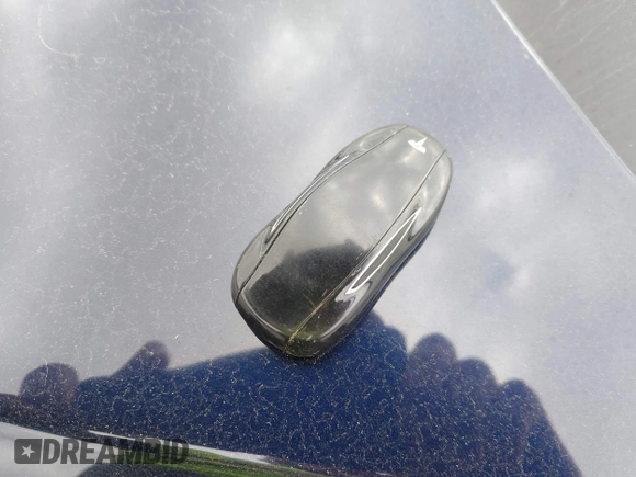 2014 Tesla Model S 60 with VIN 5YJSA1H11EFP47897, listed as a IAAI auction lot 41802285 with Not Provided miles and . Bid and sale history available at DreamBid. Image 11.