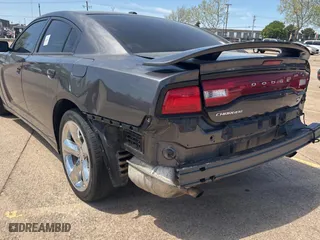 2013 Dodge Charger RT Plus with VIN 2C3CDXCT8DH579955, listed as a Copart auction lot 53519915 with 92,791 mi miles and Clean Title. Bid and sale history available at carsss.com. Image 3.