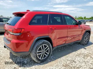 2020 Jeep Grand Cherokee Trailhawk with VIN 1C4RJFLGXLC116714, listed as a Copart auction lot 60298185 with 62,240 mi miles and Salvage title. Bid and sale history available at DreamBid. Image 3.