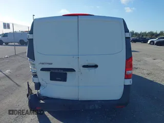 2017 Mercedes-Benz Metris Cargo z VIN WD3PG2EA3H3217098, wystawiony jako IAAI lot #41000078 z przebiegiem 114 579 mil mil oraz . Historia ofert i sprzedaży dostępna na DreamBid. Obrazek 16.