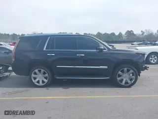 2017 Cadillac Escalade Luxury with VIN 1GYS4BKJ3HR307534, listed as a IAAI auction lot 41762802 with 109,420 mi miles. Bid and sale history available at carsss.com. Image 14.