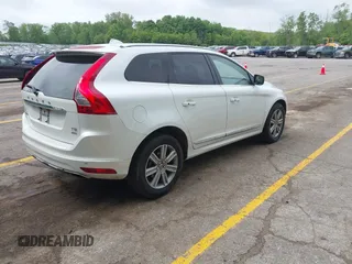 2017 Volvo XC60 Inscription with VIN YV440MRU6H2021561, listed as a IAAI auction lot 42363951 with 85,751 mi miles and . Bid and sale history available at DreamBid. Image 4.