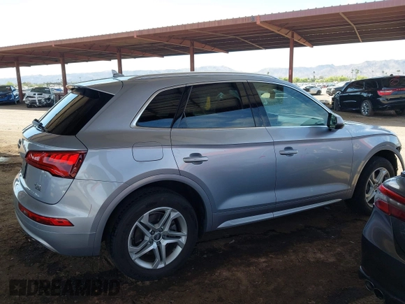 2018 Audi Q5 Premium Plus z VIN WA1BNAFY9J2055656, wystawiony jako IAAI lot #42187509 z przebiegiem 74 572 mil mil oraz . Historia ofert i sprzedaży dostępna na DreamBid. Obrazek 14.