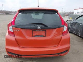 2020 Honda Fit LX z VIN 3HGGK5H45LM710897, wystawiony jako IAAI lot #41815222 z przebiegiem 100 304 mil mil oraz . Historia ofert i sprzedaży dostępna na DreamBid. Obrazek 16.