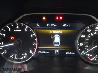 2015 Nissan Murano SL with VIN 5N1AZ2MG1FN220025, listed as a IAAI auction lot 41804836 with 109,481 mi miles. Bid and sale history available at carsss.com. Image 7.