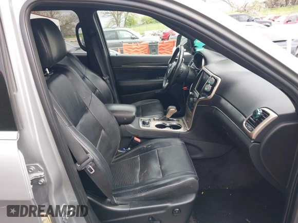 2017 Jeep Grand Cherokee Limited with VIN 1C4RJFBG9HC776459, listed as a IAAI auction lot 42182641 with 146,948 mi miles and . Bid and sale history available at DreamBid. Image 5.