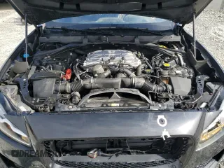 2019 Jaguar F-Pace S z VIN SADCM2FV6KA353389, wystawiony jako Copart lot #58553115 z przebiegiem 67 623 mil mil oraz Czysty tytuł • Clean title. Historia ofert i sprzedaży dostępna na DreamBid. Obrazek 12.
