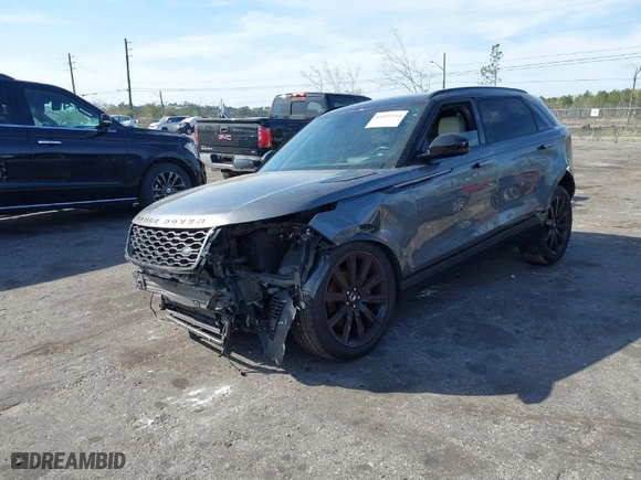 2019 Land Rover Range Rover Velar R-Dynamic SE with VIN SALYL2EXXKA210087, listed as a IAAI auction lot 41801144 with 52,758 mi miles. Bid and sale history available at carsss.com. Image 2.