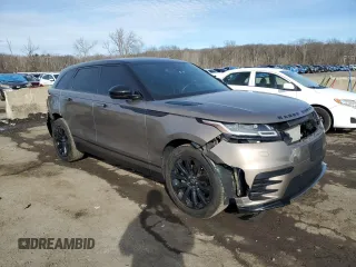2020 Land Rover Range Rover Velar R-Dynamic S with VIN SALYK2EXXLA260654, listed as a Copart auction lot 47293565 with 27,040 mi miles and Salvage Title. Bid and sale history available at DreamBid. Image 4.
