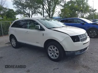 2008 Lincoln MKX with VIN 2LMDU68C98BJ40078, listed as a IAAI auction lot 41910778 with 213,209 mi miles. Bid and sale history available at carsss.com. Image 1.