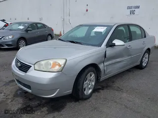 2006 Chevrolet Malibu LT w/0LT with VIN 1G1ZT51F16F183132, listed as a IAAI auction lot 41372024 with 132,885 mi miles. Bid and sale history available at carsss.com. Image 2.