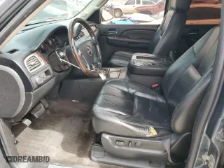 2008 GMC Yukon Denali with VIN 1GKEC63858J185528, listed as a Copart auction lot 48202775 with 295,079 mi miles and Salvage Title. Bid and sale history available at carsss.com. Image 7.
