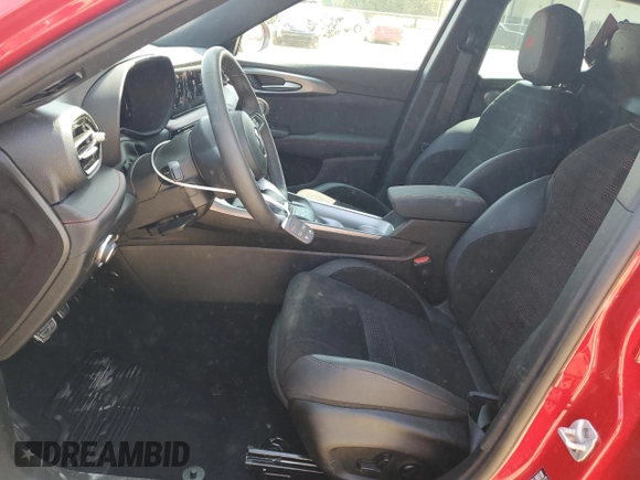 2024 Dodge Hornet GT Plus with VIN ZACNDFANXR3A38888, listed as a Copart auction lot 70686114 with 523 mi miles and Salvage title. Bid and sale history available at DreamBid. Image 7.