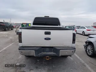 2014 Ford Super Duty F-250 SRW XL with VIN 1FT7W2BT7EEB57728, listed as a IAAI auction lot 41398017 with 249,771 mi miles. Bid and sale history available at carsss.com. Image 16.