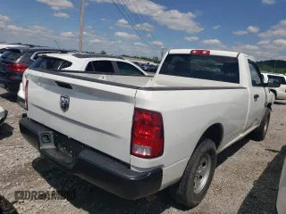 2023 Ram 1500 Tradesman z VIN 3C6JR6DG3PG550150, wystawiony jako Copart lot #50999935 z przebiegiem 52 959 mil mil oraz Szkoda całkowita • Salvage title. Historia ofert i sprzedaży dostępna na DreamBid. Obrazek 3.
