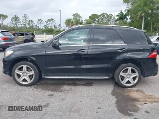 2014 Mercedes-Benz M 350 with VIN 4JGDA5HB0EA280601, listed as a IAAI auction lot 41871333 with 109,789 mi miles and . Bid and sale history available at DreamBid. Image 14.