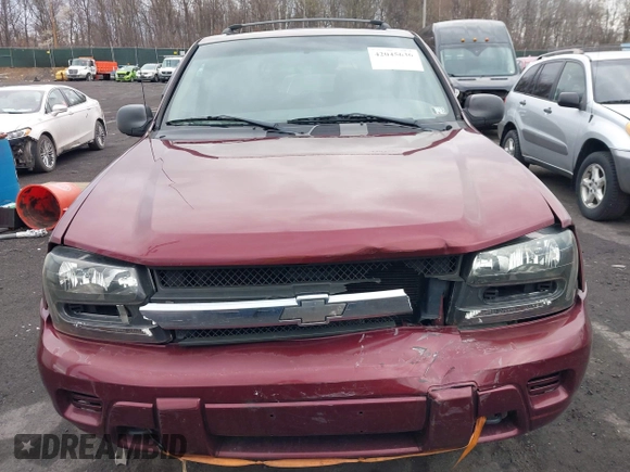 2004 Chevrolet TrailBlazer LS with VIN 1GNDT13S342381887, listed as a IAAI auction lot 42045636 with 103,780 mi miles and . Bid and sale history available at DreamBid. Image 12.