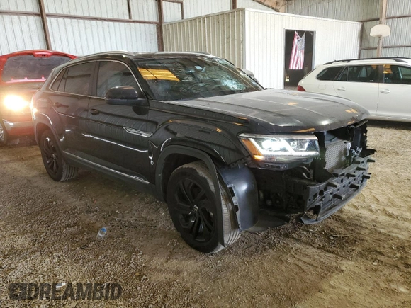2023 Volkswagen Atlas SEL with VIN 1V2BE2CA0PC203732, listed as a Copart auction lot 67001574 with 30,018 mi miles and Salvage title. Bid and sale history available at DreamBid. Image 4.
