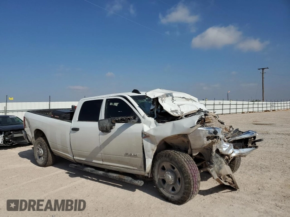 2022 Ram 2500 Tradesman with VIN 3C6UR5HL0NG318083, listed as a Copart auction lot 65459684 with Not provided miles and Salvage title. Bid and sale history available at DreamBid. Image 4.