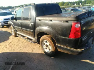 2001 Ford Explorer Sport Trac z VIN 1FMZU67EX1UA21105, wystawiony jako IAAI lot #39531116 z przebiegiem 384 564 mil mil oraz . Historia ofert i sprzedaży dostępna na DreamBid. Obrazek 3.