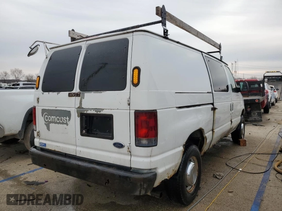 2005 Ford Econoline Cargo with VIN 1FTNE24W25HB03401, listed as a Copart auction lot 85960554 with 218,642 mi miles and Salvage Title. Bid and sale history available at carsss.com. Image 3.