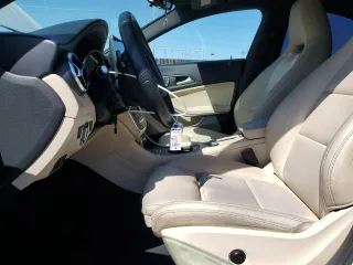 2019 Mercedes-Benz CLA 250 with VIN WDDSJ4EB1KN700712, listed as a Copart auction lot 49927195 with 86,833 mi miles and Salvage Title. Bid and sale history available at DreamBid. Image 7.