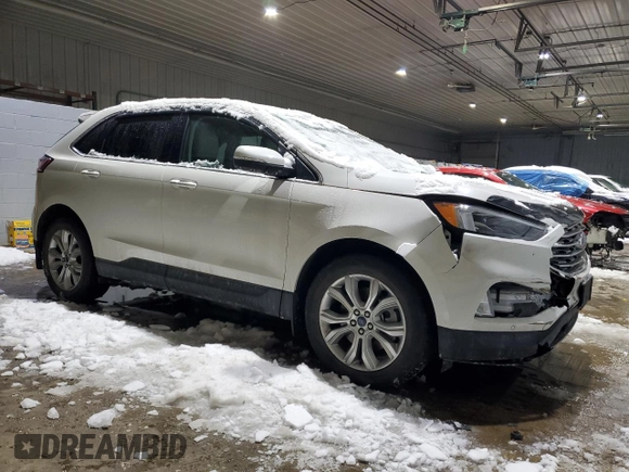 2022 Ford Edge Titanium with VIN 2FMPK4K93NBA63381, listed as a Copart auction lot 45031605 with 24,075 mi miles and Salvage Title. Bid and sale history available at carsss.com. Image 4.