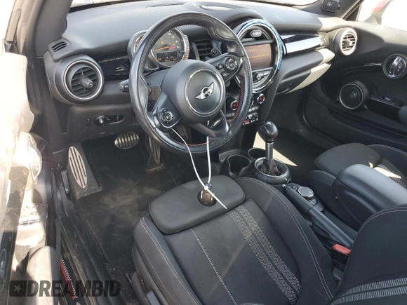 2015 MINI Hardtop S with VIN WMWXP7C55F2A35365, listed as a Copart auction lot 55442815 with 80,714 mi miles and Salvage Title. Bid and sale history available at DreamBid. Image 8.