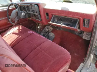 1992 Dodge D/W 250 with VIN 1B7KM26C0NS501198, listed as a Copart auction lot 50317475 with 269,473 mi miles and Salvage Title. Bid and sale history available at carsss.com. Image 8.