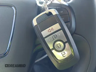 2023 Ford Mustang Mach-E Select с VIN 3FMTK1R48PMA92481, выставлен на аукционе IAAI как лот 41653774 с пробегом 12 023 миль миль и . История ставок и продаж доступна на DreamBid. Изображение 11.