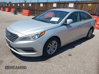 2015 Hyundai Sonata Eco z VIN 5NPE24AA1FH117063, wystawiony jako IAAI lot #42464600 z przebiegiem 252 798 mil mil oraz . Historia ofert i sprzedaży dostępna na DreamBid. Obrazek 2.