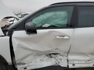 2022 Volvo XC40 R-Design с VIN YV4162UM1N2648449, выставлен на аукционе Copart как лот 52323025 с пробегом 34 574 миль миль и Списание • Salvage title. История ставок и продаж доступна на DreamBid. Изображение 7.