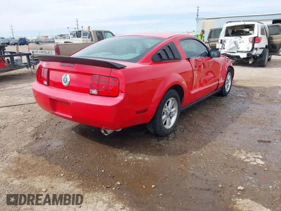 2007 Ford Mustang Deluxe with VIN 1ZVFT80N775357102, listed as a IAAI auction lot 41808731 with 143,661 mi miles. Bid and sale history available at carsss.com. Image 4.