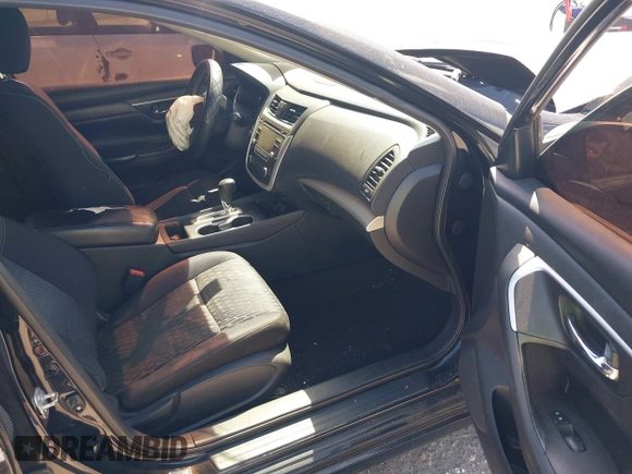 2016 Nissan Altima SR with VIN 1N4AL3AP4GN337363, listed as a IAAI auction lot 41834532 with 93,481 mi miles and . Bid and sale history available at DreamBid. Image 5.