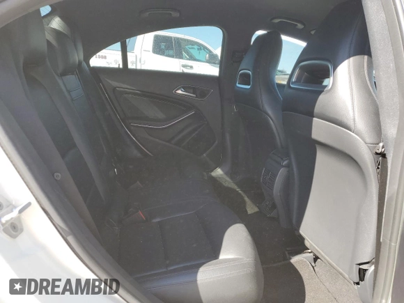 2015 Mercedes-Benz CLA 250 with VIN WDDSJ4EB6FN171506, listed as a Copart auction lot 44922123 with 111,952 mi miles and . Bid and sale history available at DreamBid. Image 10.