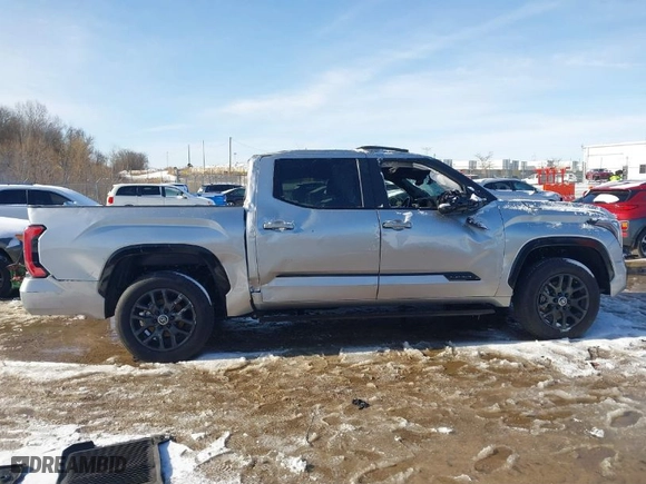 2024 Toyota Tundra 4WD Platinum with VIN 5TFNA5DB7RX142071, listed as a IAAI auction lot 41830623 with 23,163 mi miles. Bid and sale history available at carsss.com. Image 13.