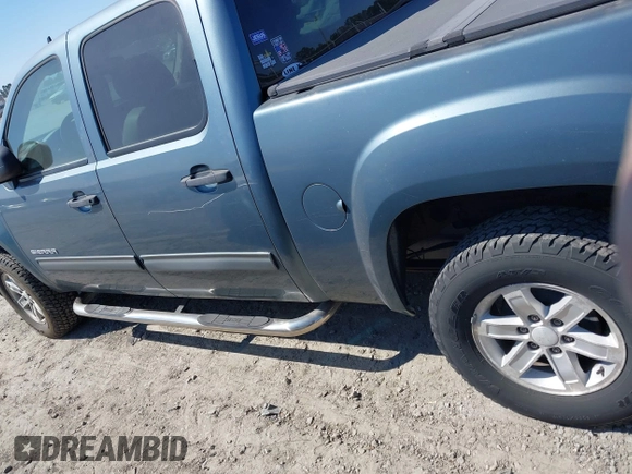 2010 GMC Sierra 1500 SLE z VIN 3GTRKVE31AG275827, wystawiony jako IAAI lot #41663348 z przebiegiem 171 539 mil mil oraz . Historia ofert i sprzedaży dostępna na DreamBid. Obrazek 14.