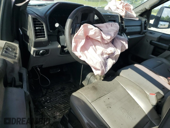 2017 Ford F-250 XL with VIN 1FT7W2A63HEE60828, listed as a Copart auction lot 61191275 with 248,325 mi miles and Salvage title. Bid and sale history available at DreamBid. Image 8.